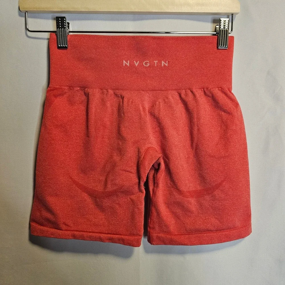 NVGTN Seamless Coral Ribbed‎ High Waist Workout Shorts Size S